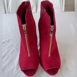 Marc Fisher SEMPLA2-R Peep Toe Ankle Women’s Booties Red Size 7.5